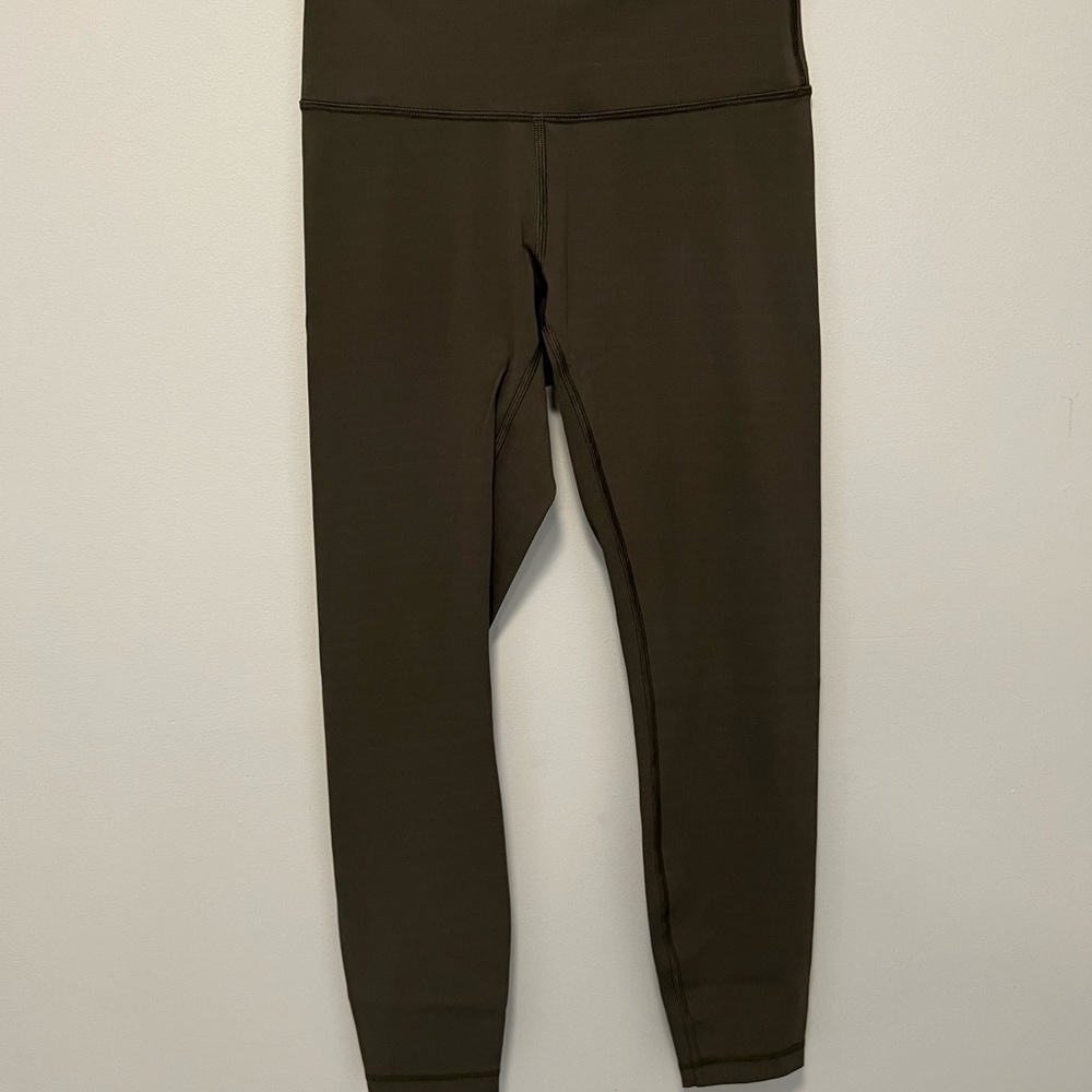 Lululemon Nulux leggings 25”
